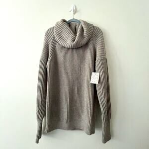 NWT Free People Leo Tunic Silver Gleam Gray Cowl Neck Sweater sz XS